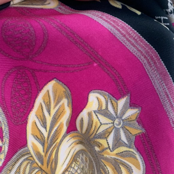 Hermes Paris Etriers 90 Black and Pink Stirrups Scarf - Picture 10 of 10